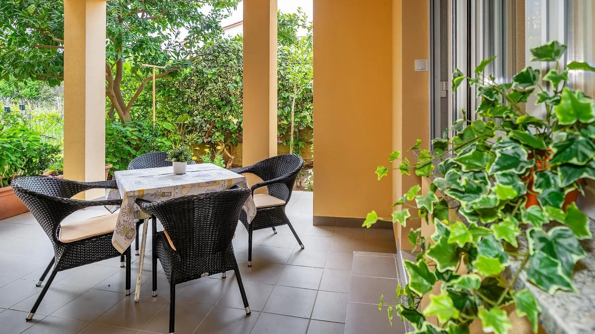 באסקה Apartments & Room Jagoda 3*,  קרואטיה