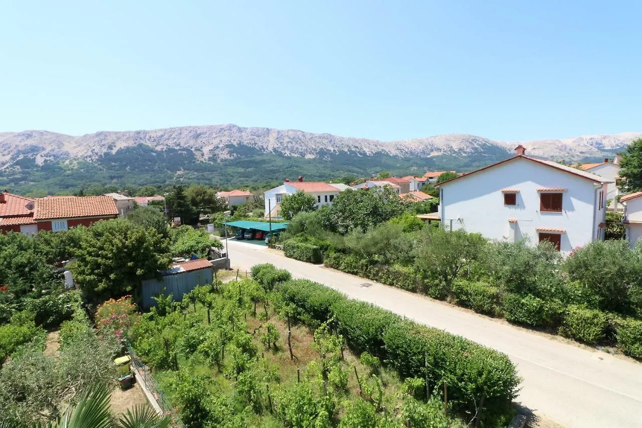 Apartments & Room Jagoda 3*, Baska (Krk)